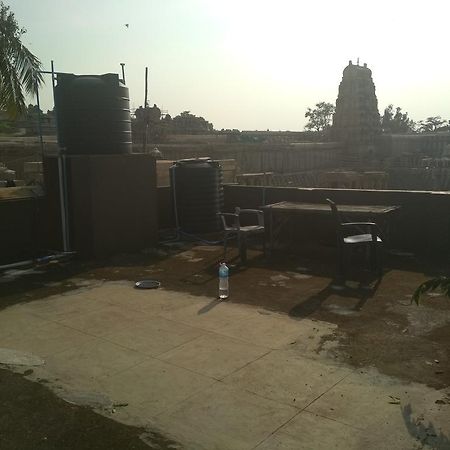 Mayuram Homestay Hampi Exterior photo