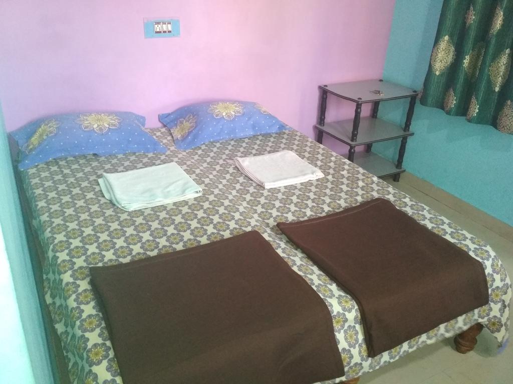 Mayuram Homestay Hampi Exterior photo